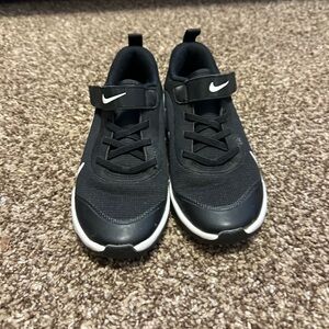 Nike Kids Black and White Sneakers